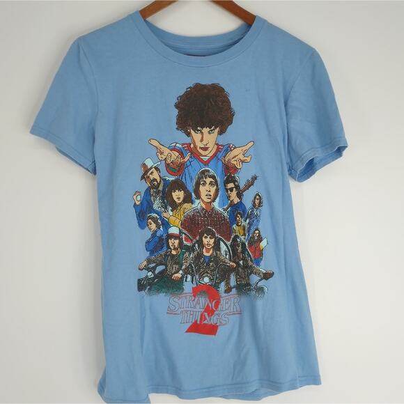 Stranger Things Netflix Season 2 Blue T-Shirt Graphic Tee Size Small - Picture 1 of 4